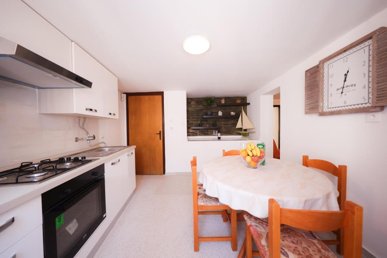 Two Bedroom Apartment In The Old Town Marija Zadar Exterior photo