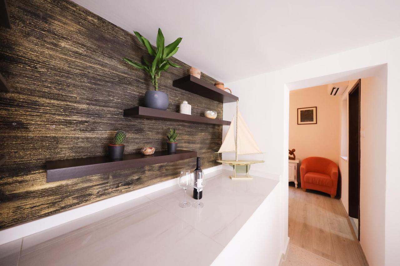 Two Bedroom Apartment In The Old Town Marija Zadar Exterior photo
