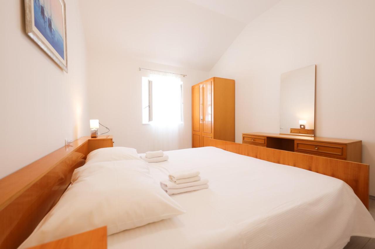 Two Bedroom Apartment In The Old Town Marija Zadar Exterior photo